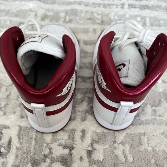 New Toddler Nike Baby Jordan 85 Sneakers - Picture 4 of 5